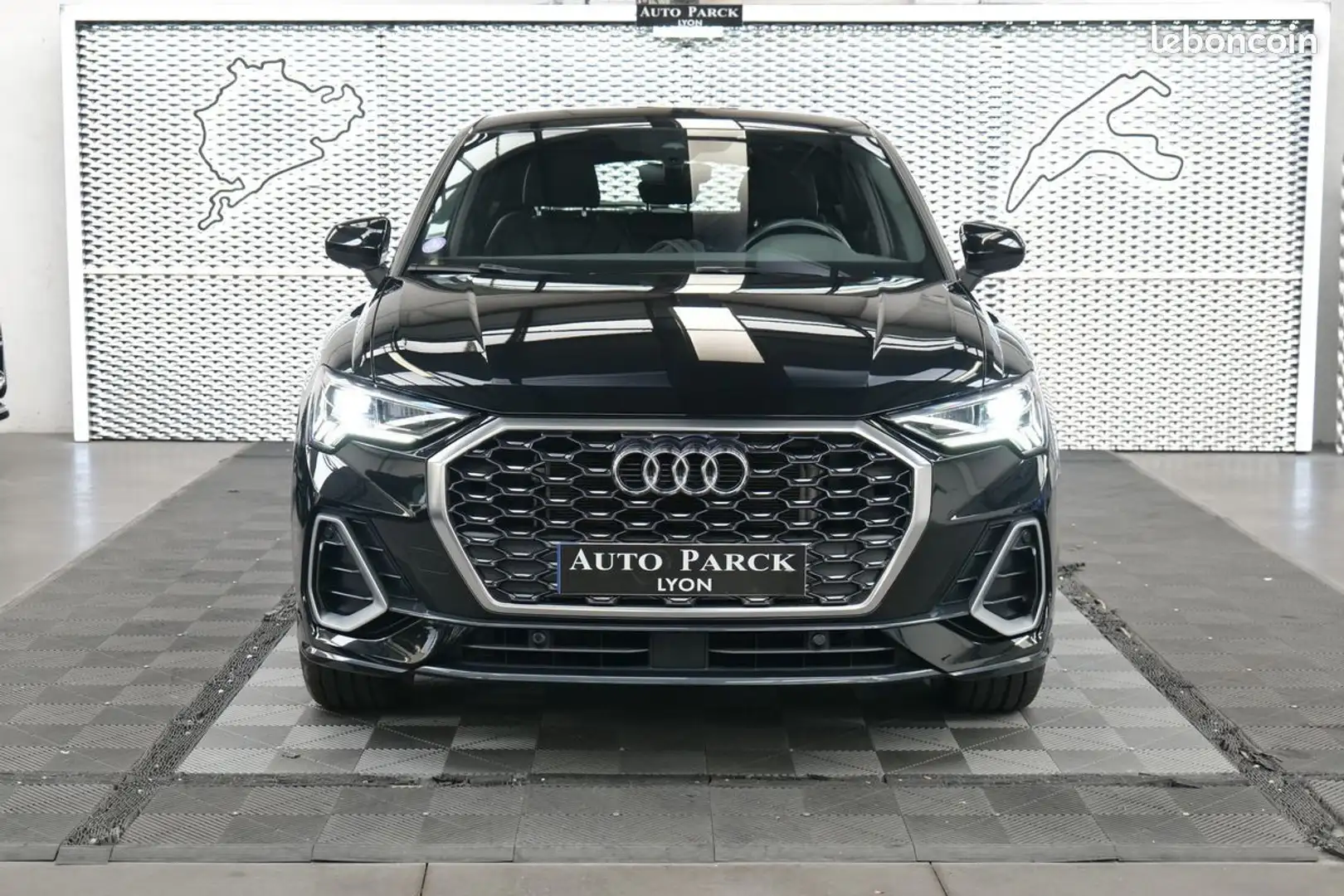 Audi Q3 NEW HYBRID 45TFSI e 245 S LINE 1° MAIN FRANCAIS TV Noir - 2