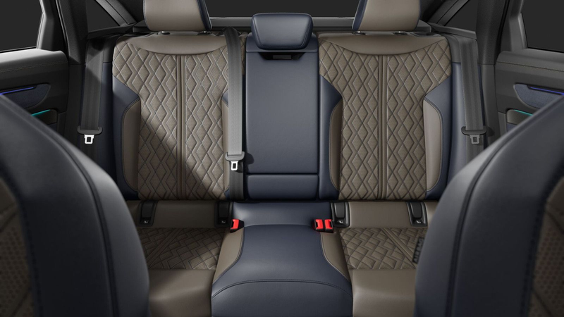 Audi A6 Lim. TFSI qu EXCLUSIVE HuD B&O MASSAGE PANO — photo 12