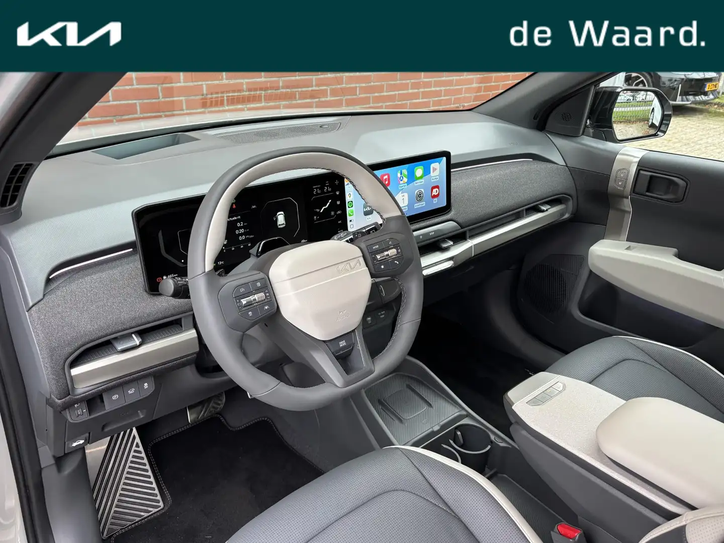 Kia EV3 GT-PlusLine 81.4 kWh | €7.040,- korting | Glazen s Grijs - 1