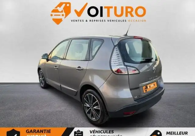 Renault Scenic view 3