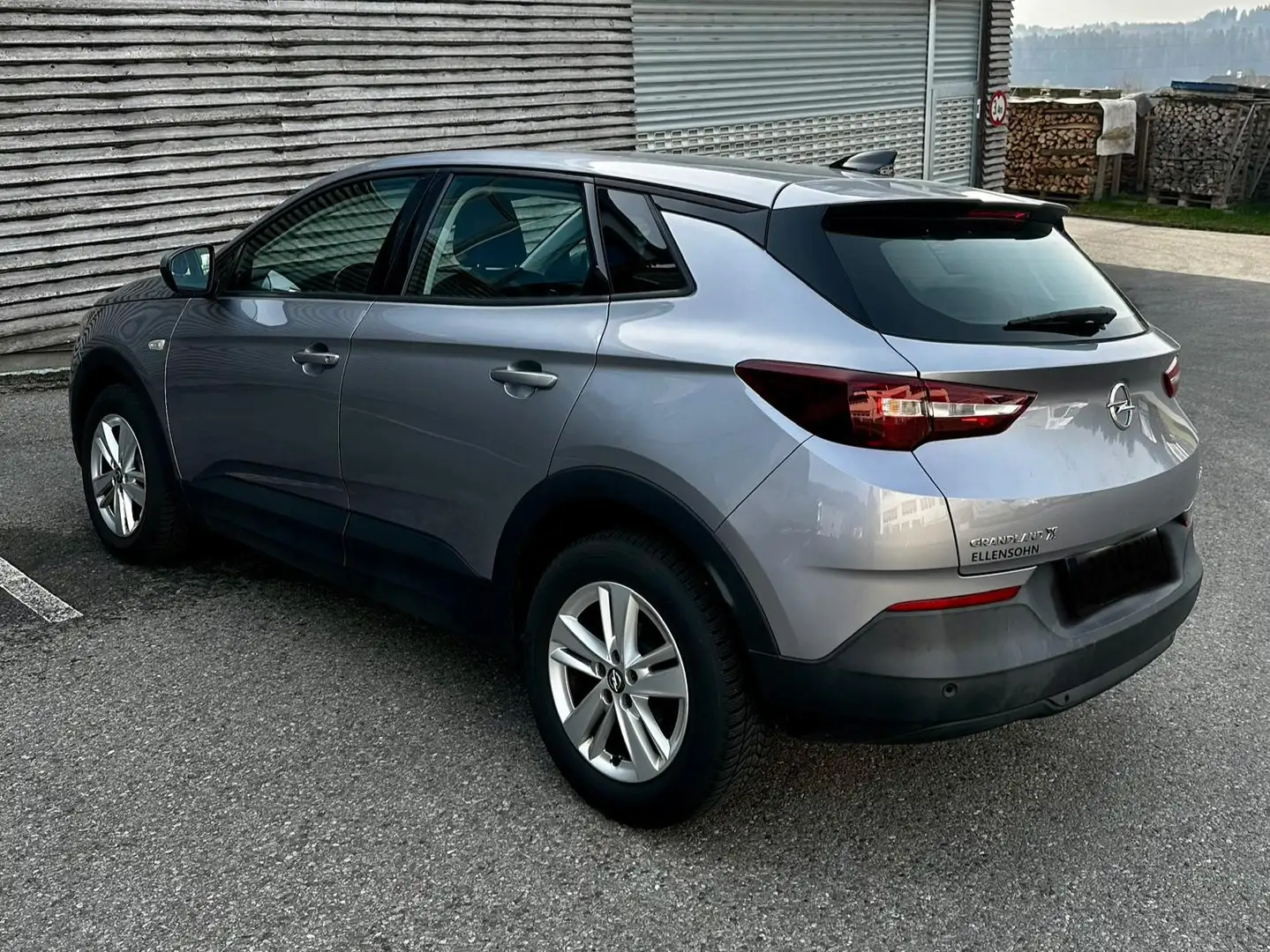 Opel Grandland X Grandland X 1,2 Turbo Silber - 2