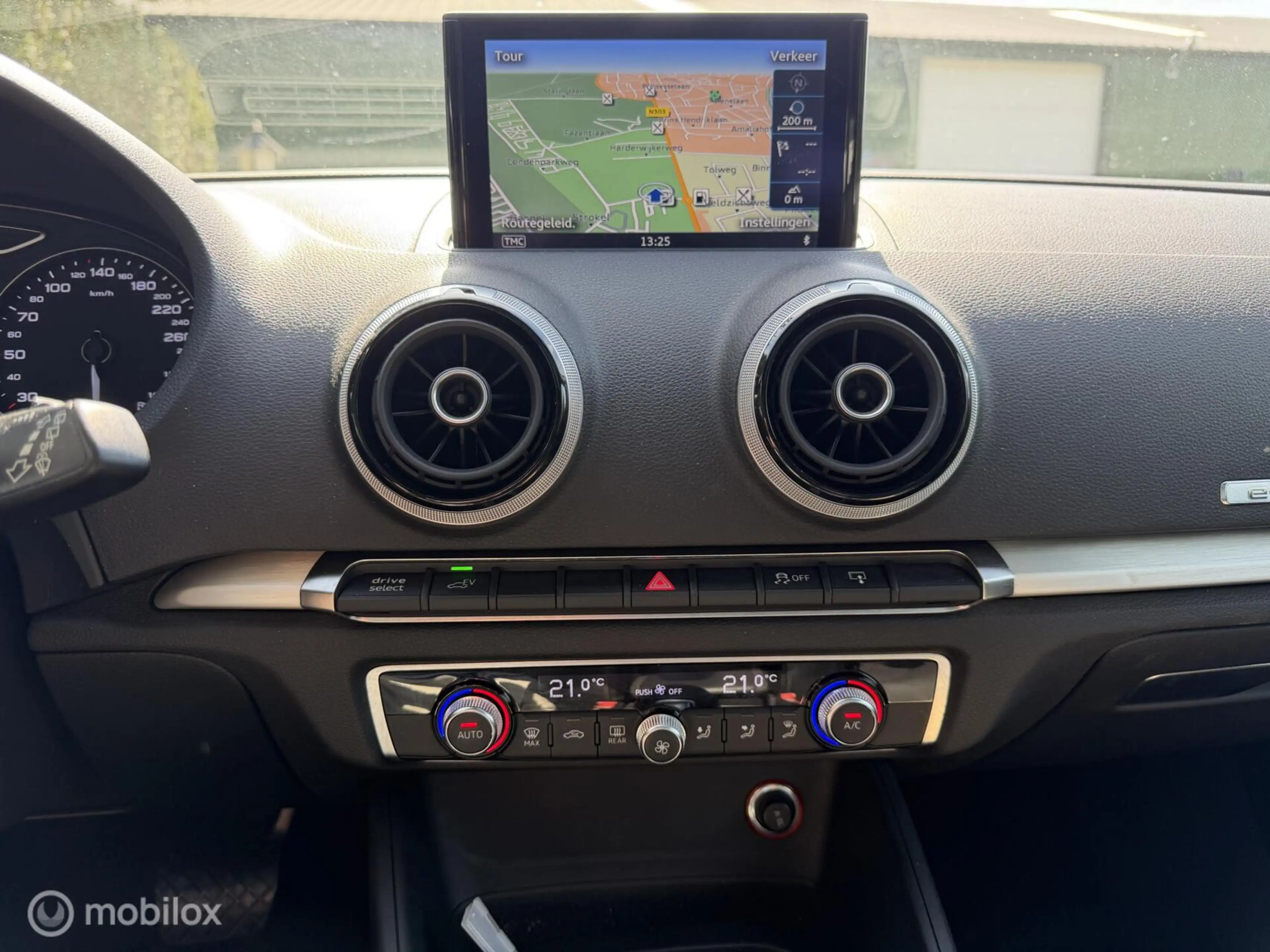 Audi A3 Sportback 1.4 E-tron PHEV Ambition Pro Line Plus — photo 15