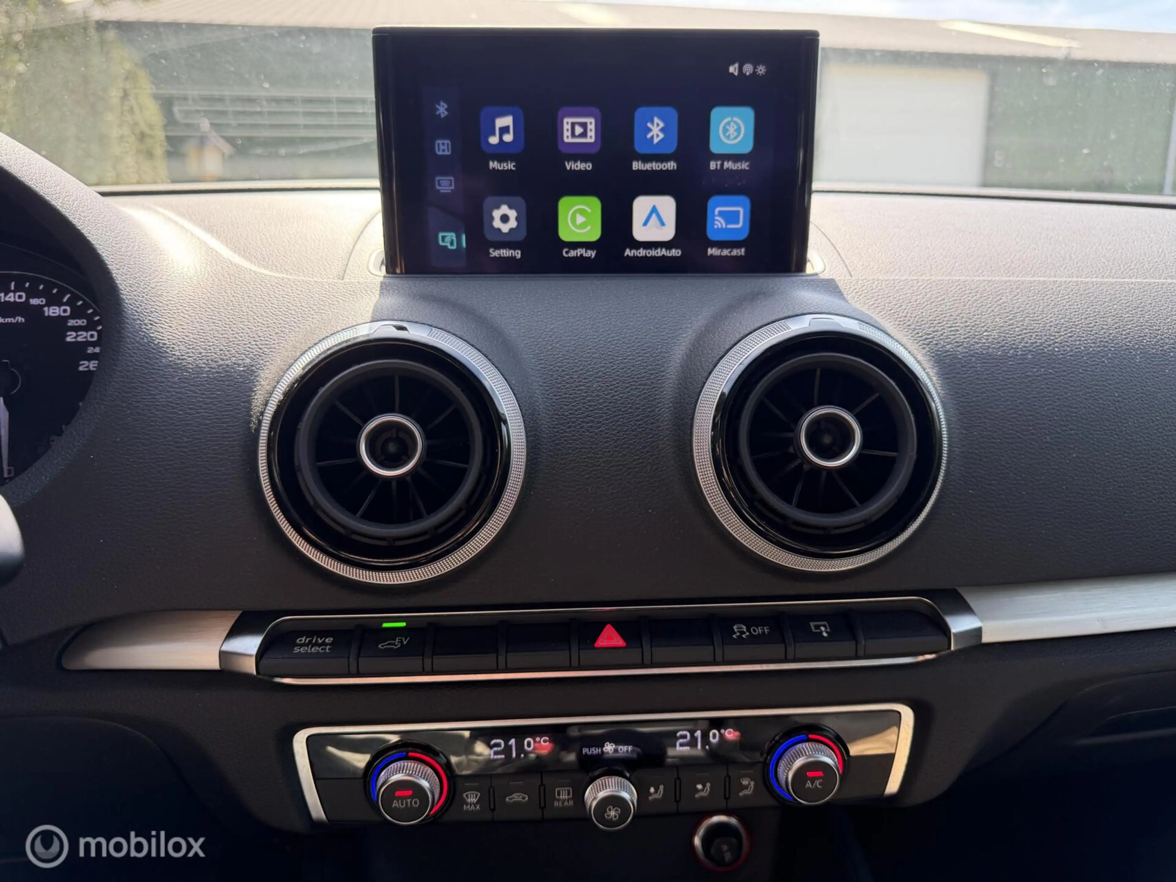Audi A3 Sportback 1.4 E-tron PHEV Ambition Pro Line Plus — photo 14