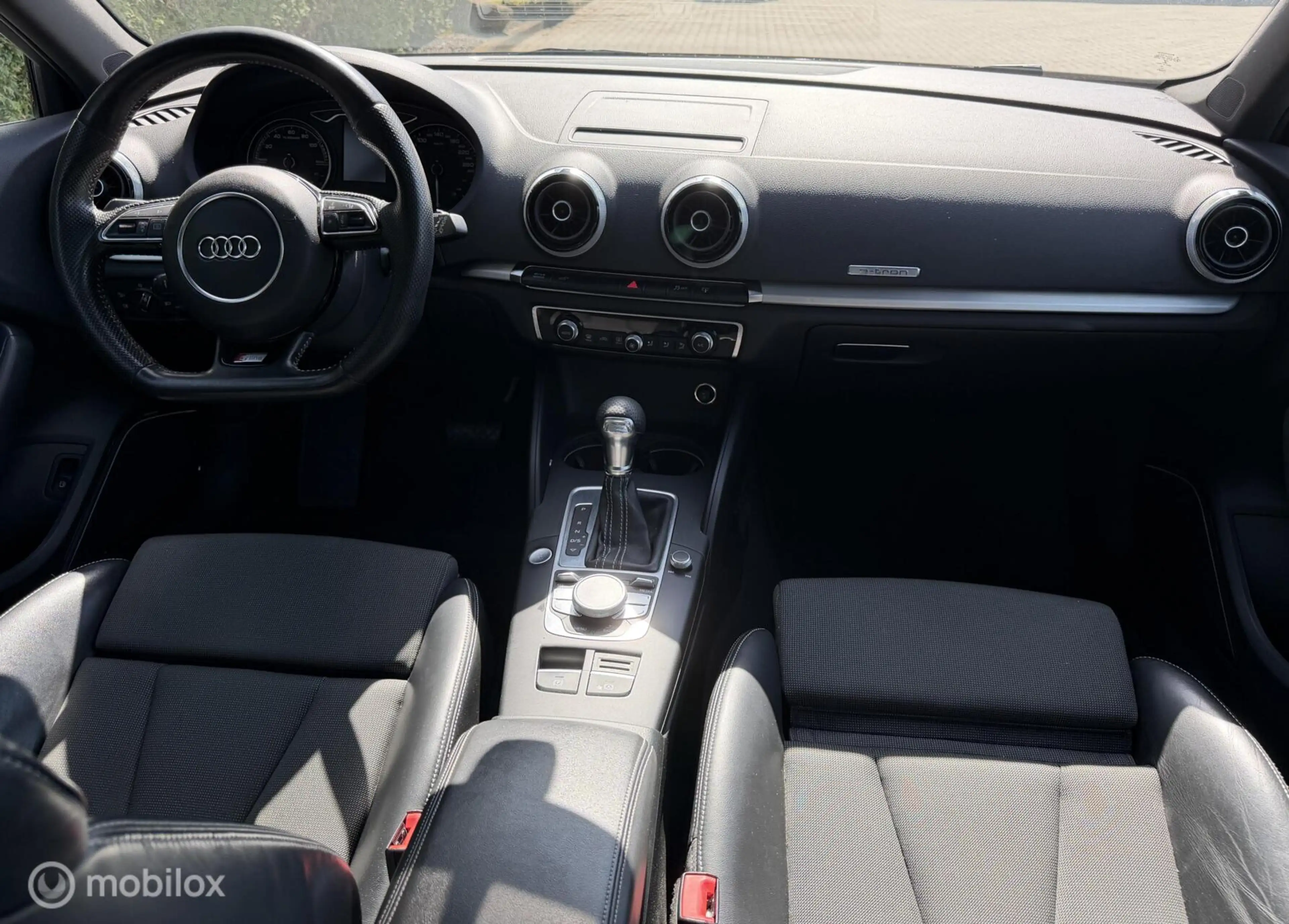 Audi A3 Sportback 1.4 E-tron PHEV Ambition Pro Line Plus — photo 10
