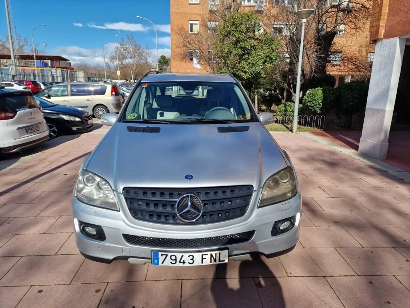 Mercedes-Benz ML 320 320CDI Aut. Gris - 2