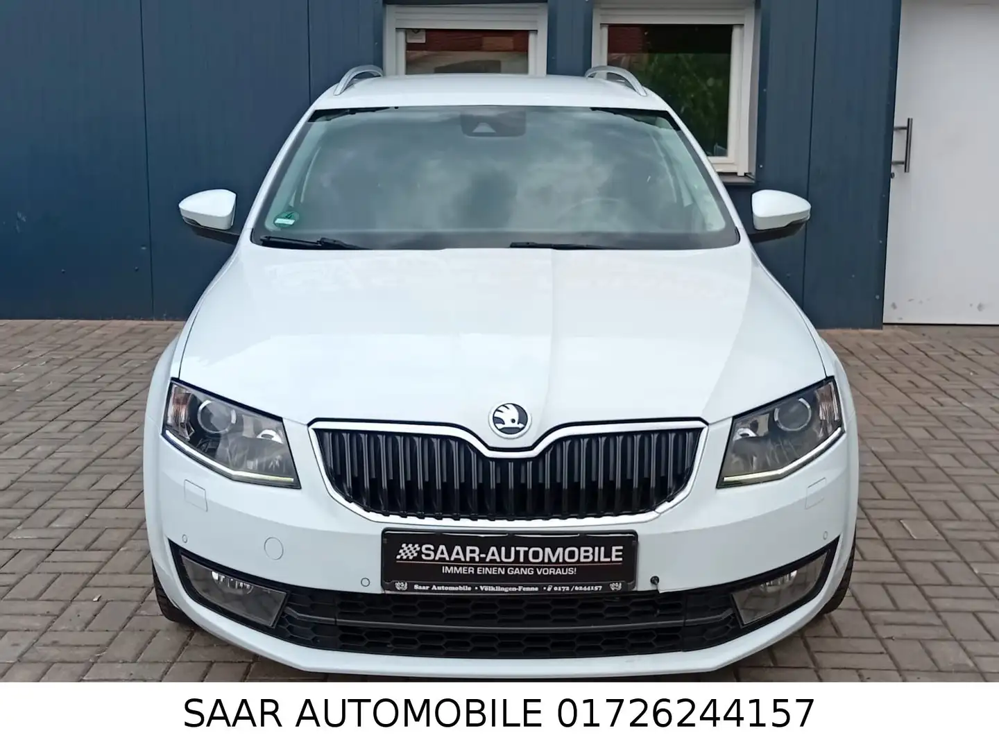 Skoda Octavia Combi Style 2.0TDI DSG/LEDER/EURO6 Weiß - 2