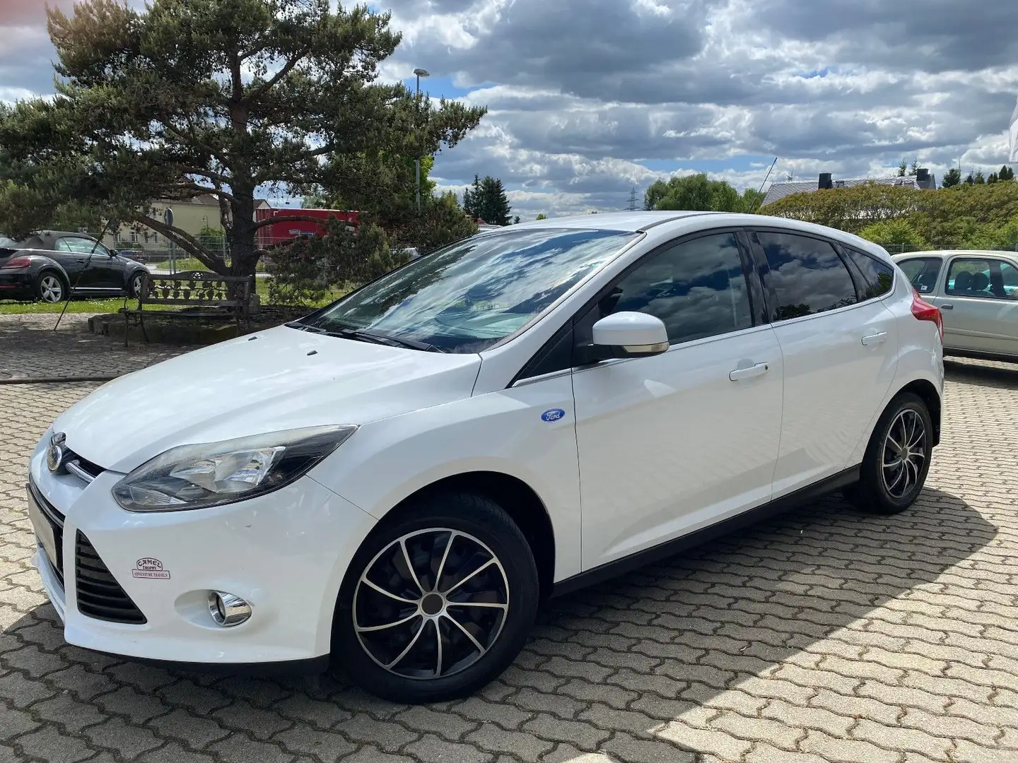 Ford Focus 1,6 EcoBoost 134kW Klimaaut. Blanc - 1