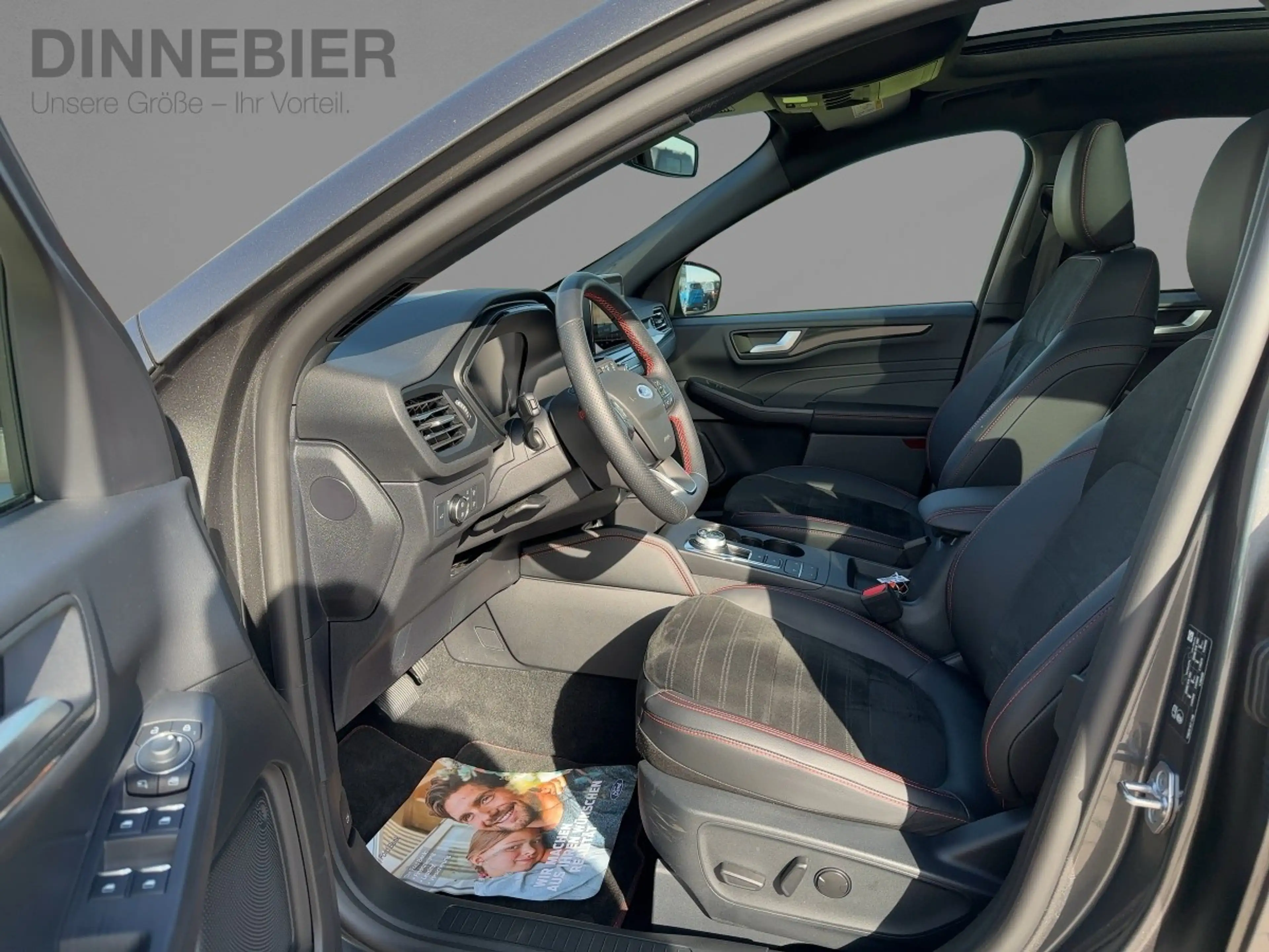 Ford Kuga ST-Line X LED+AHK+Glasdach+Kamera+SHZ — photo 9