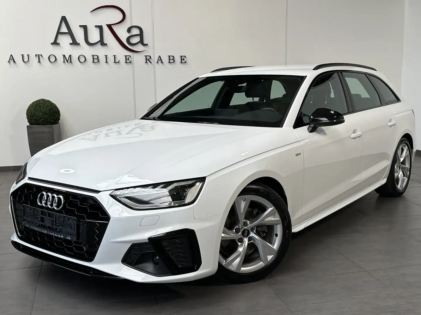 Audi A4 Avant 35 TDI S-Line Black NAV+LED+KAM+VC+18ZO Blanc - 1