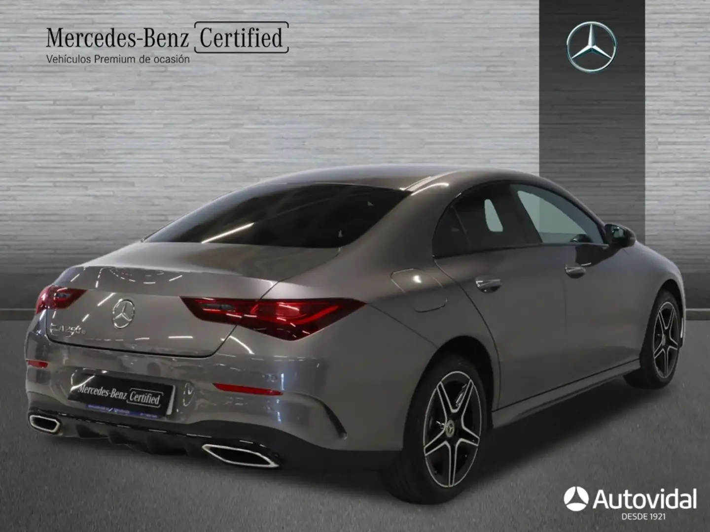 Mercedes-Benz CLA 250 E PHEV DCT 218 4P Gris - 2