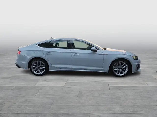 Audi A5 view 6