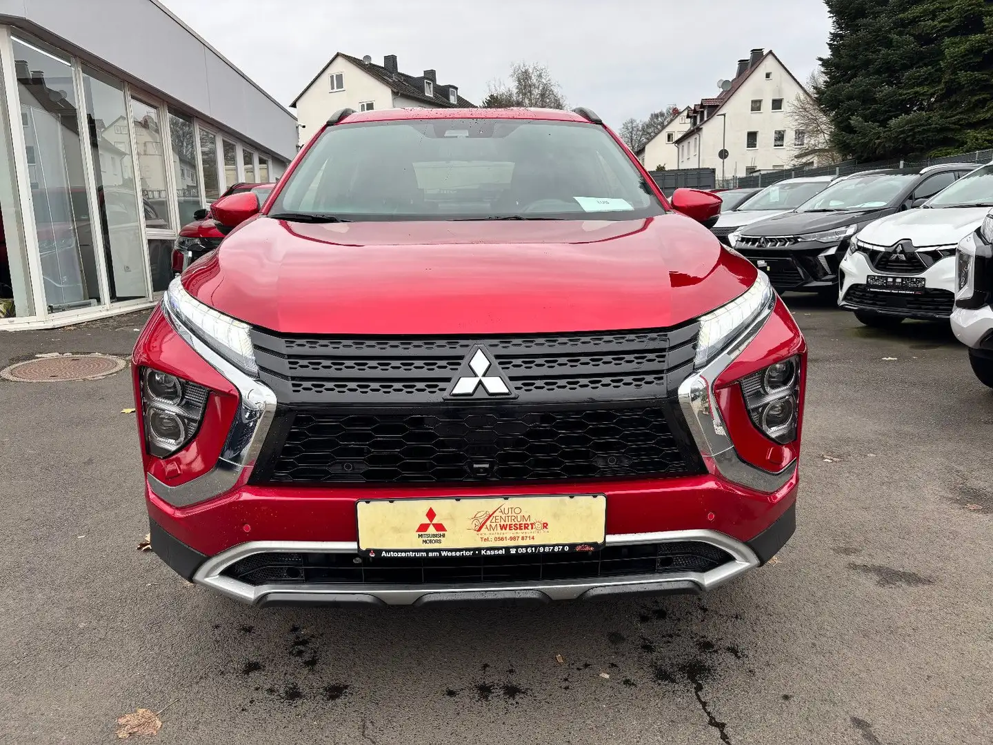 Mitsubishi Eclipse Cross Plug-in Hybrid PLUS mit Intro Edit Červená - 2