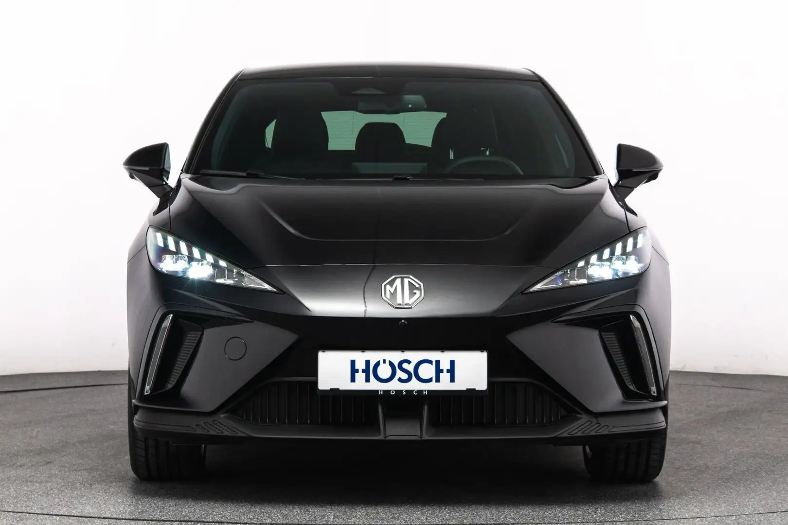 MG MG4 64kWh Luxury PREISKNALLER -38% Schwarz - 2