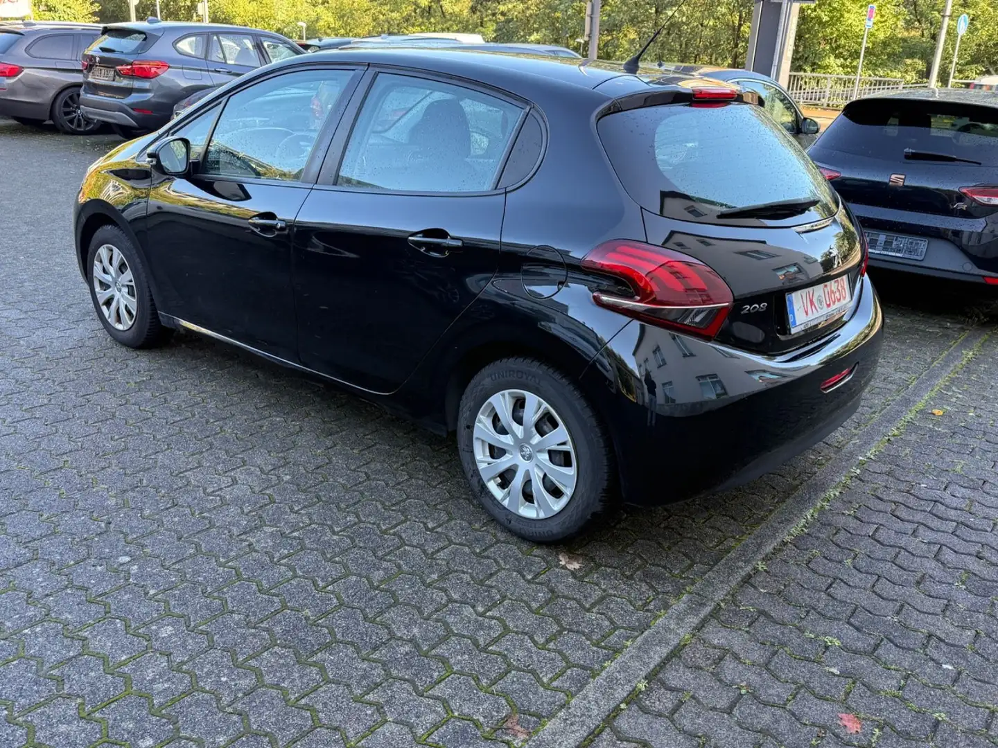 Peugeot 208 Active 1.2 Puretech Led 5 Türer Schwarz - 2