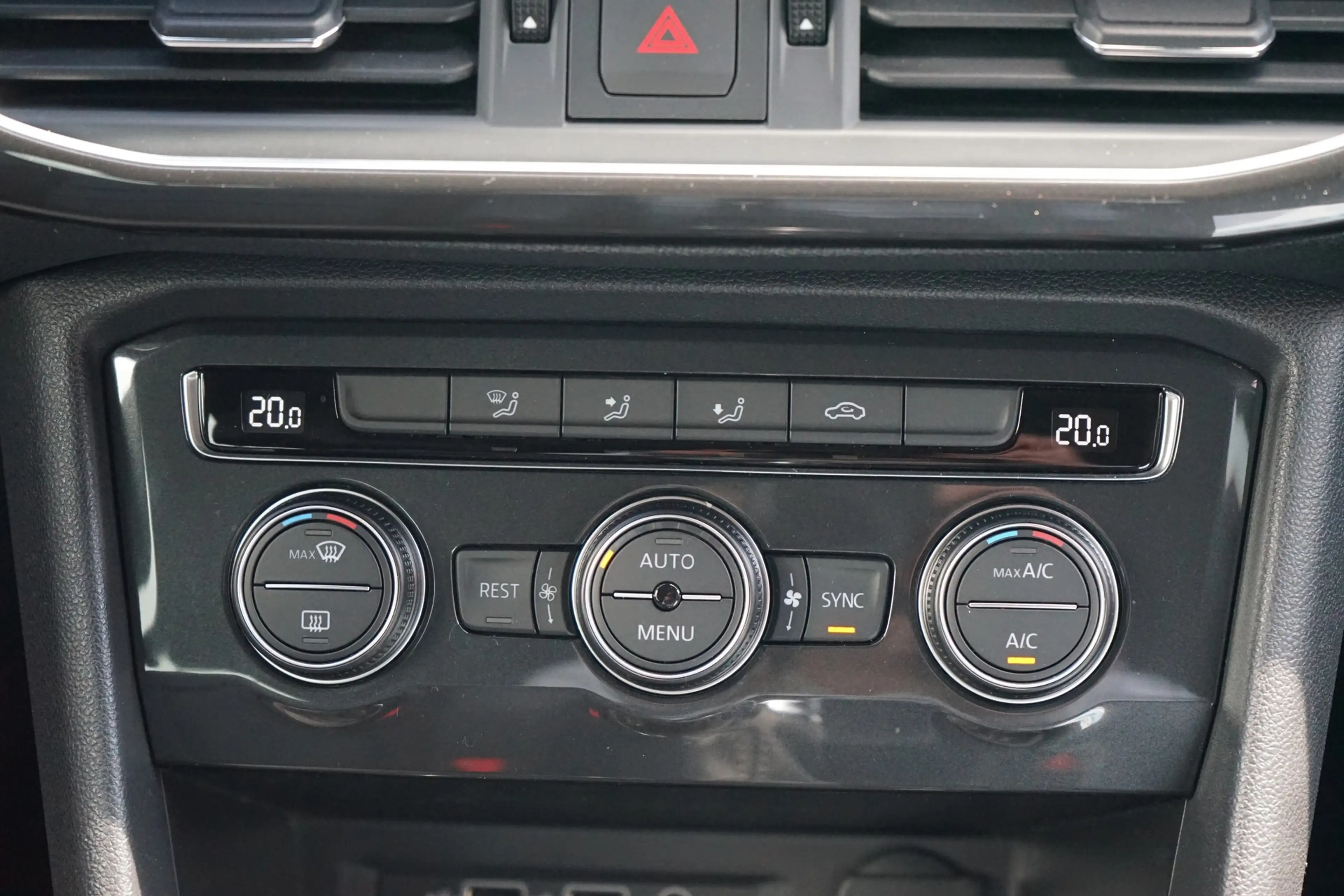 SEAT Tarraco 1.5 TSI Style ACC 4x Sitzheizung Kamera AH — photo 8