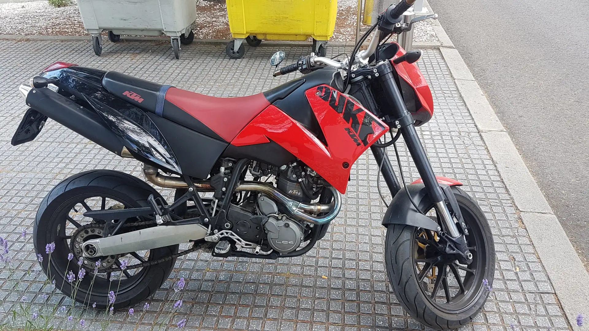 KTM 640 Duke 2 Červená - 1