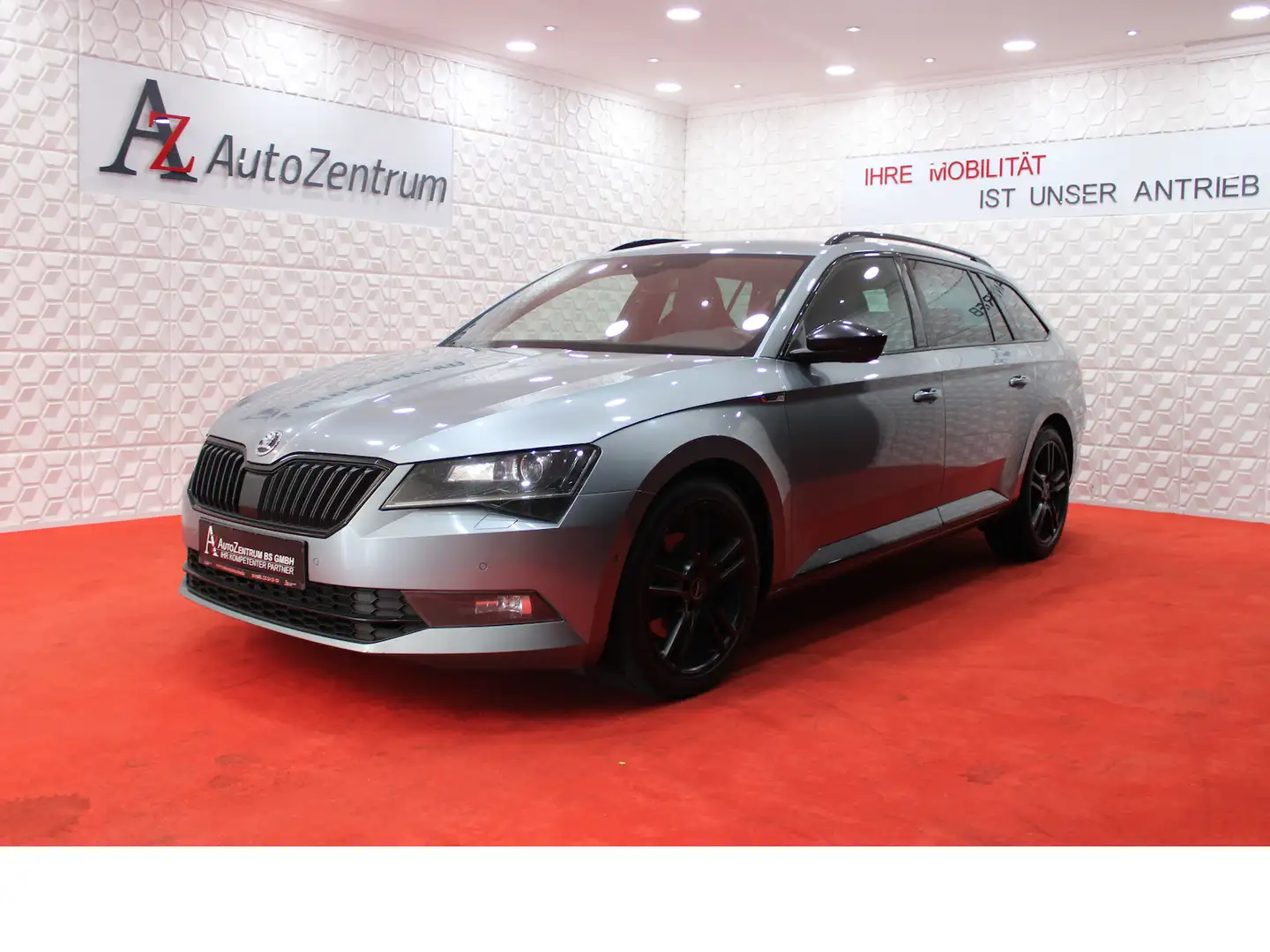 Skoda Superb Combi Sportline 4x4*ViRTUAL*ACC*CAM*AHK Gris - 2