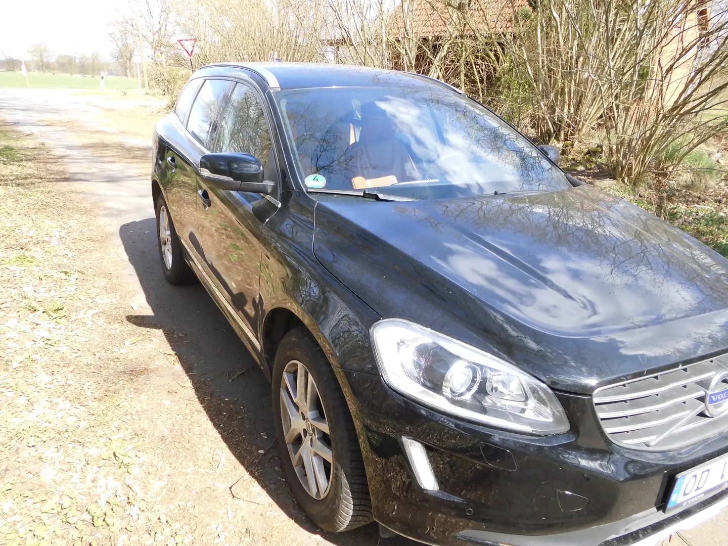 Volvo XC60 Summum 2WD Schwarz - 2