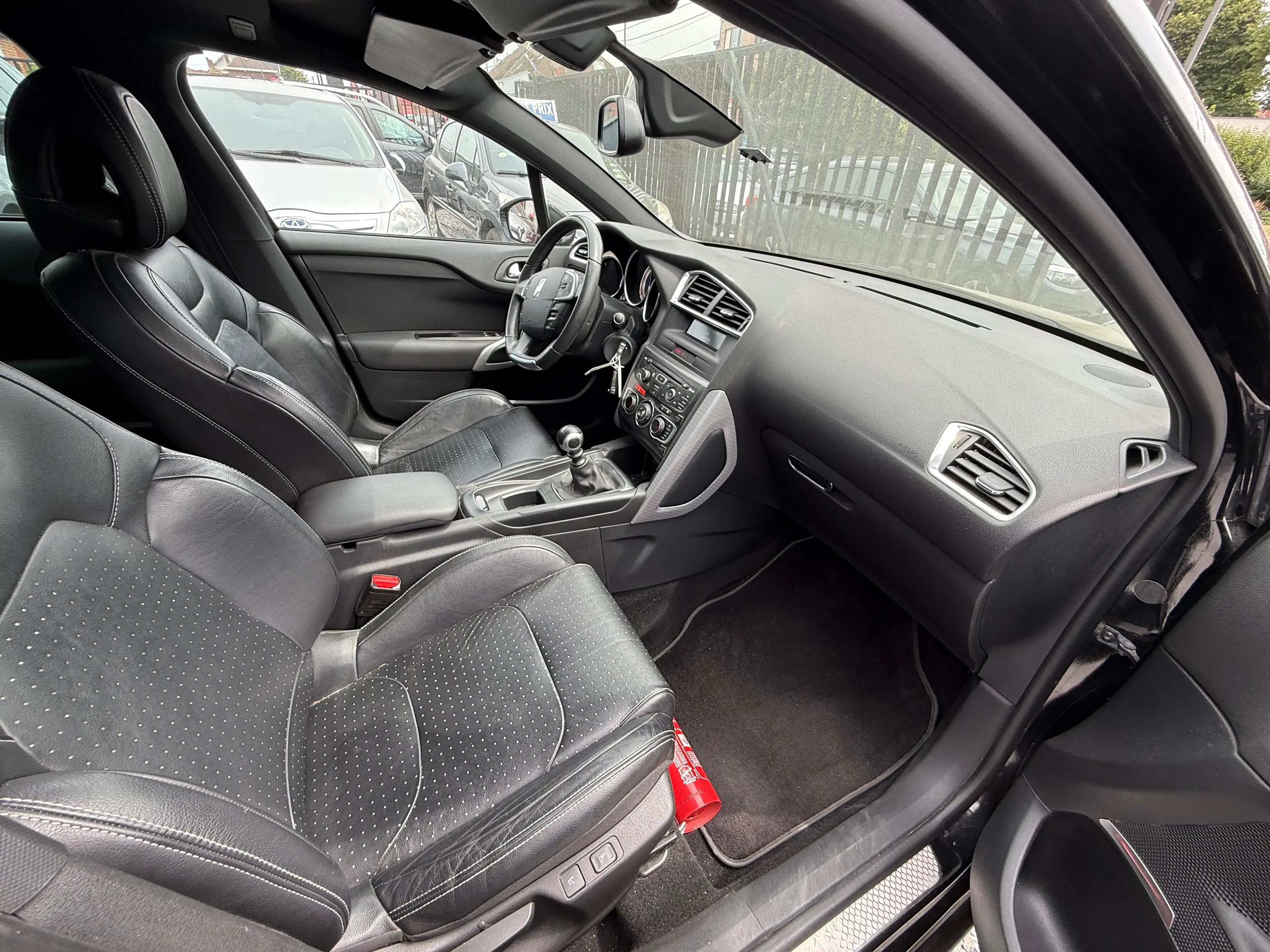 Citroen DS4 DS4 1.6 e-HDi*Garantie*Carnet Complet* — photo 7