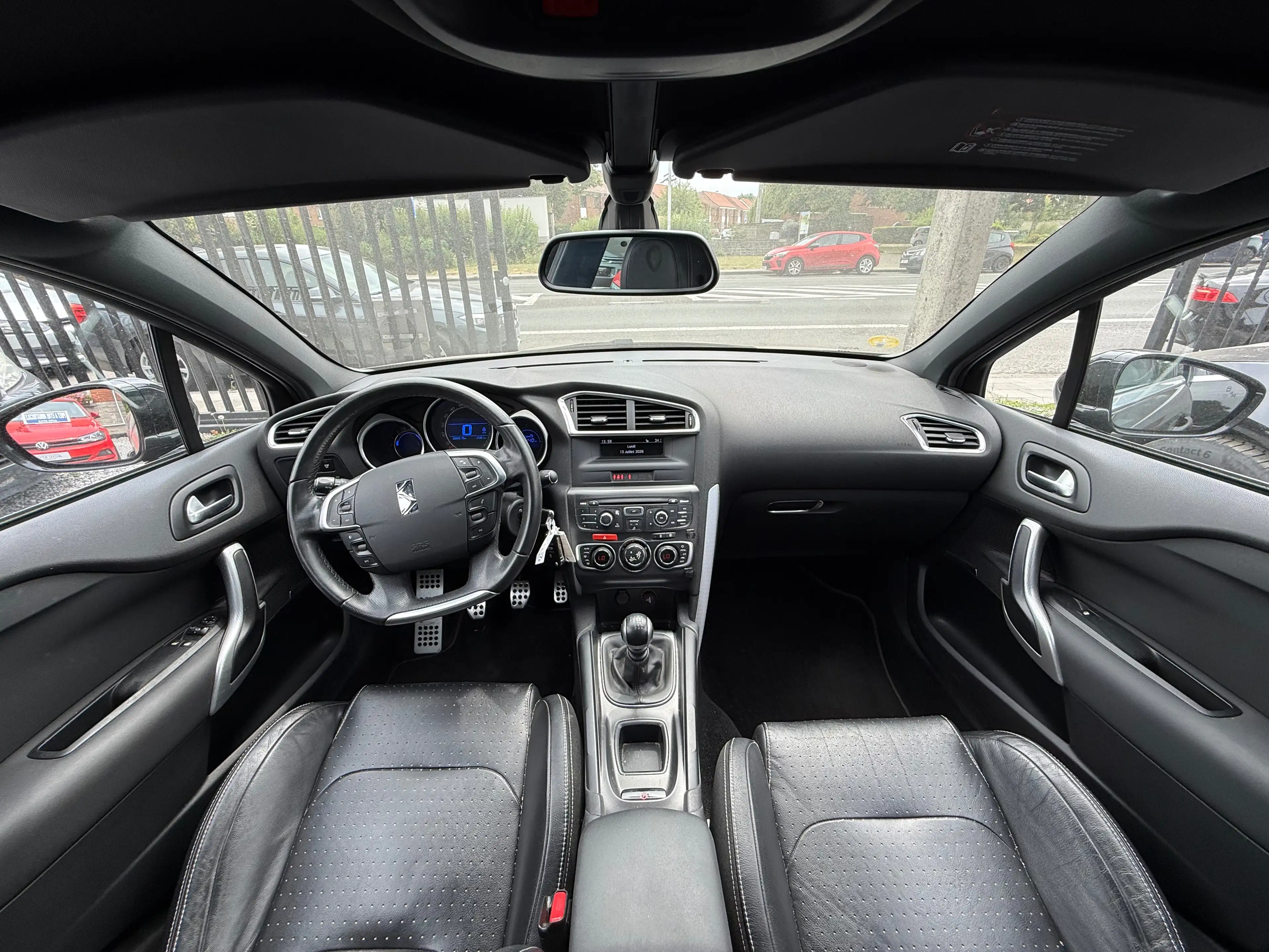 Citroen DS4 DS4 1.6 e-HDi*Garantie*Carnet Complet* — photo 8
