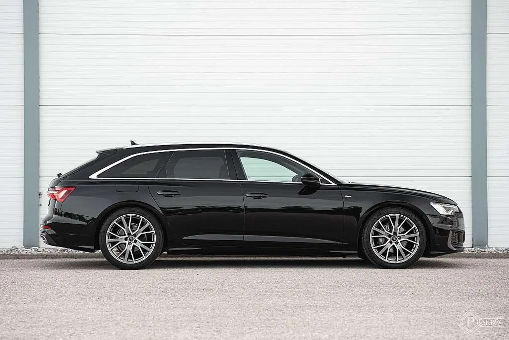 Audi A6 Avant 40 TDI S-line S-tronic Schwarz - 2