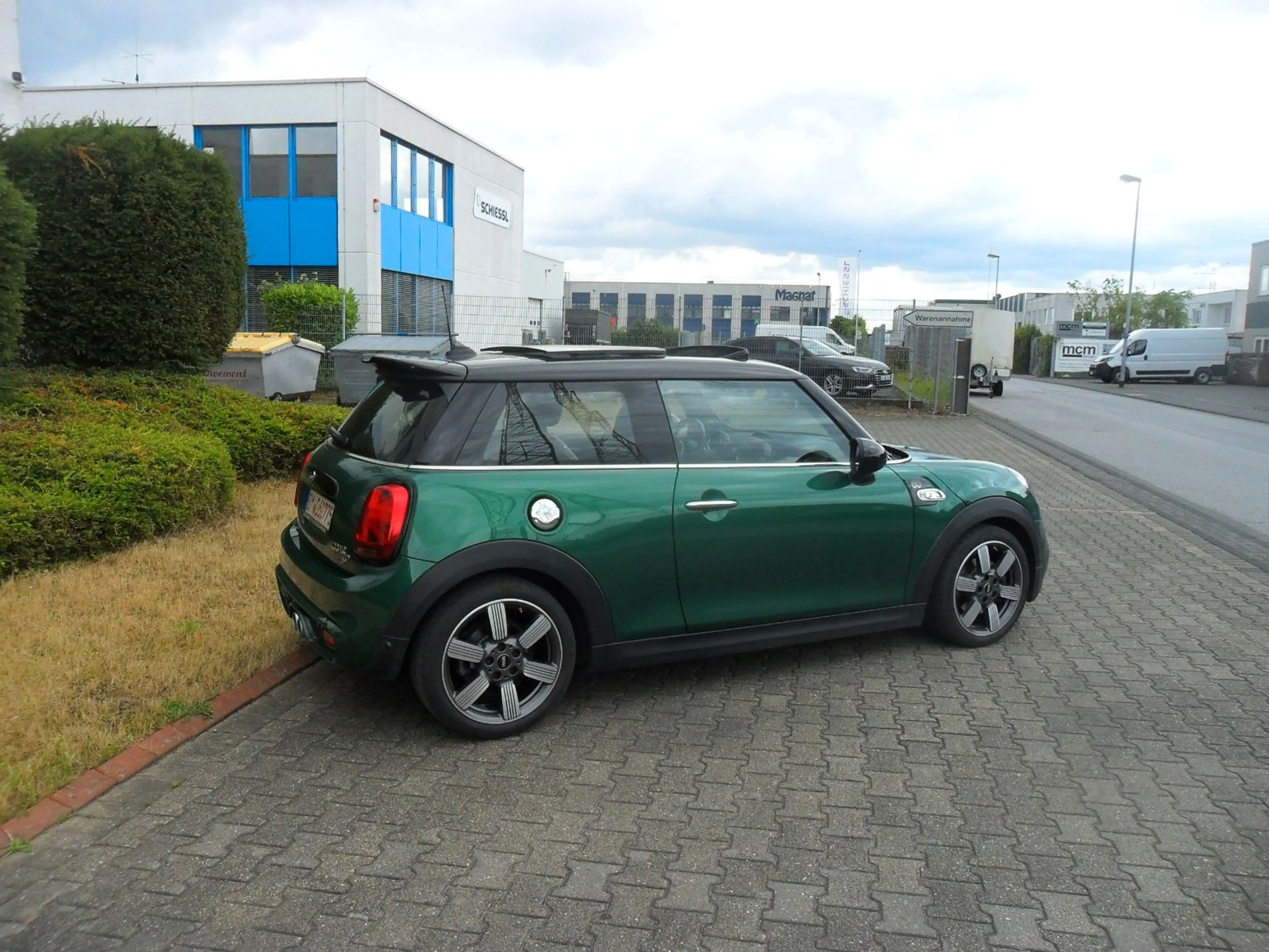 MINI Cooper SD 60 Years*Aut*Leder*Navi*P.Dach*LED*Alu — photo 5