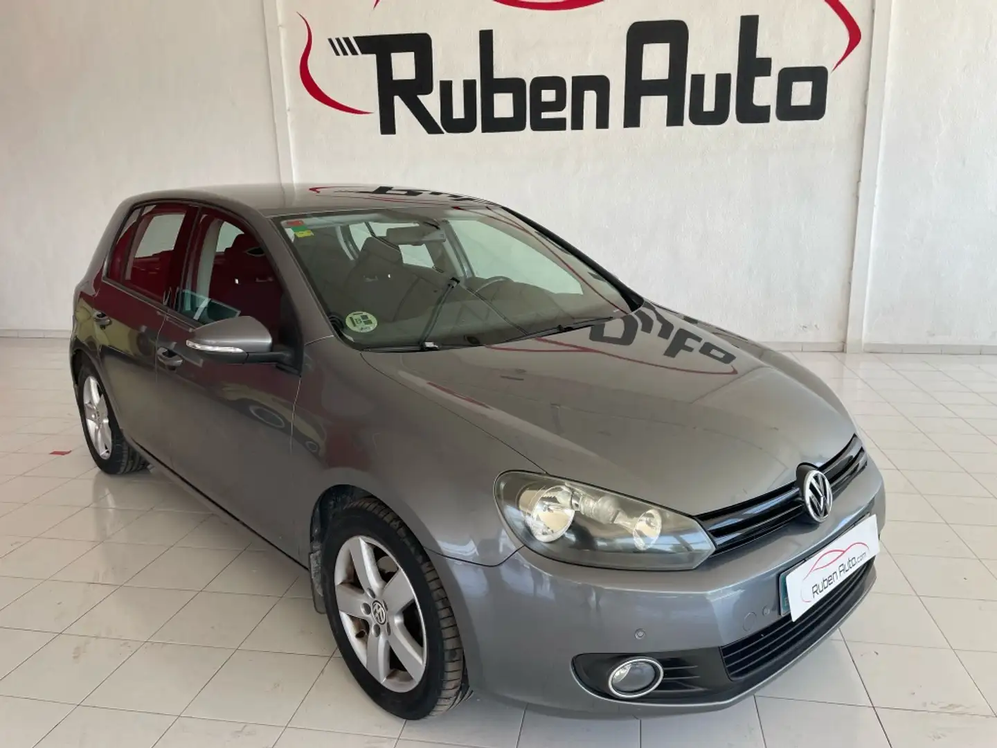 Volkswagen Golf 1.6TDI CR Advance BMT 105 Gris - 1