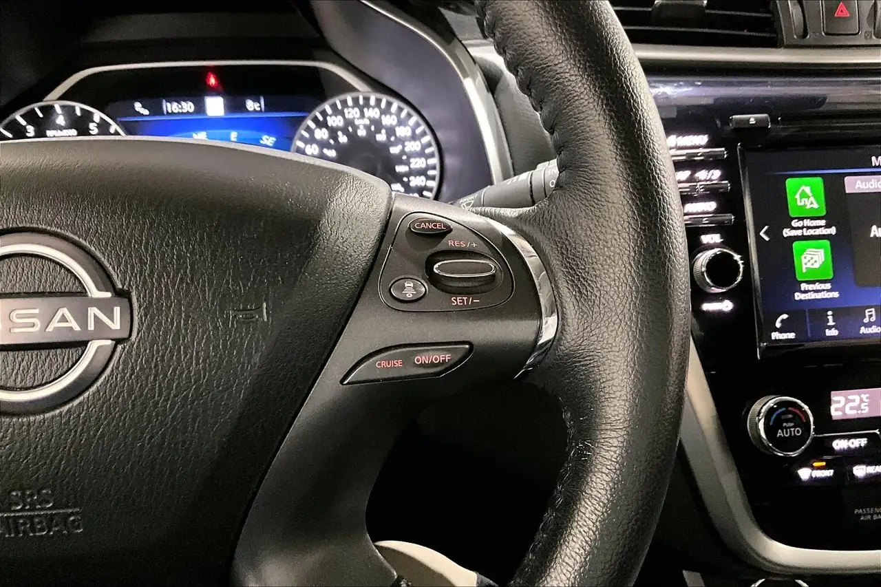 Nissan Murano снимка Nissan Murano