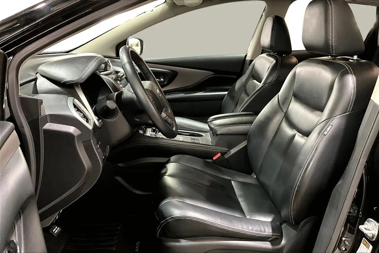 Nissan Murano снимка Nissan Murano