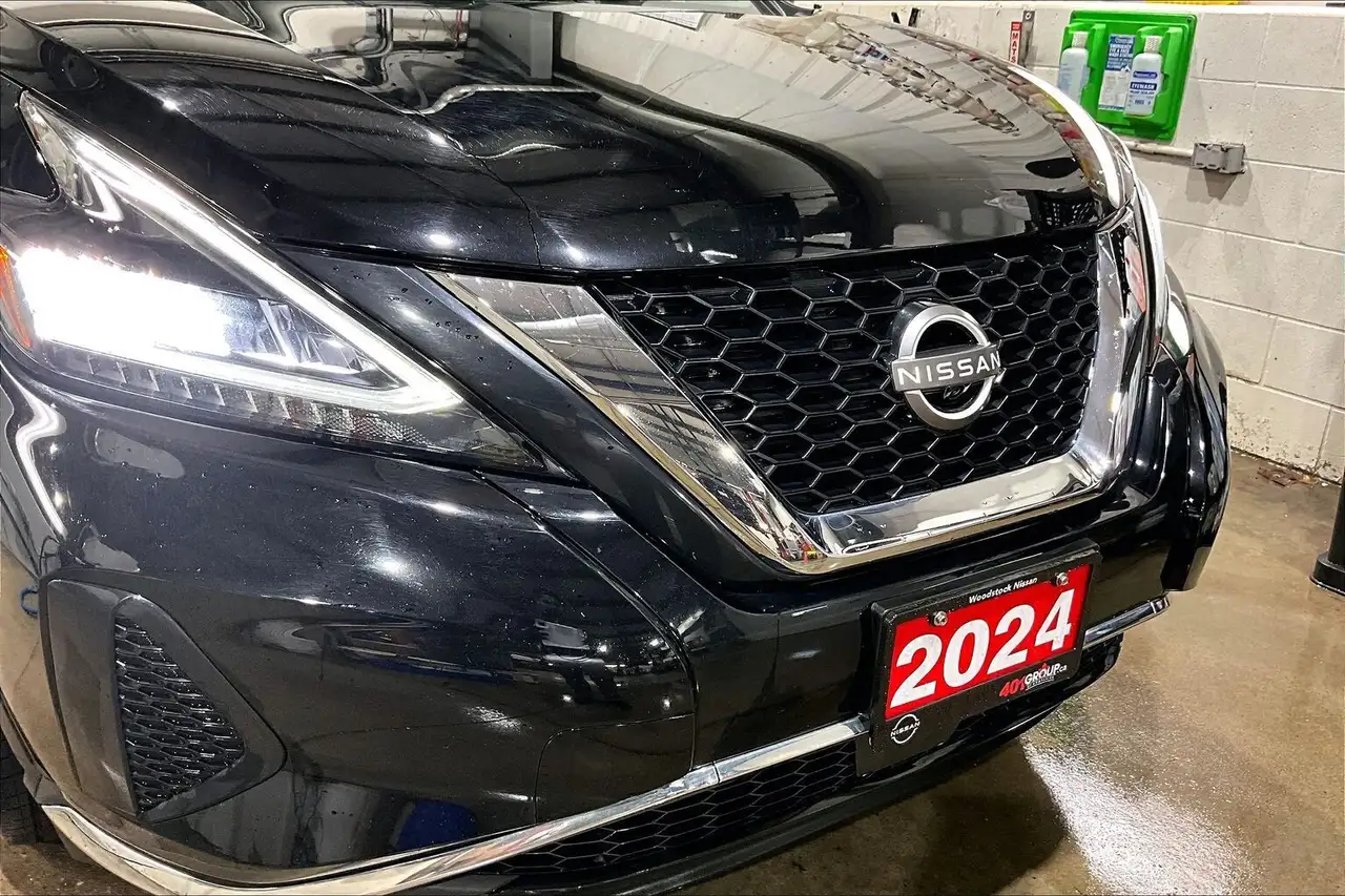 Nissan Murano снимка Nissan Murano