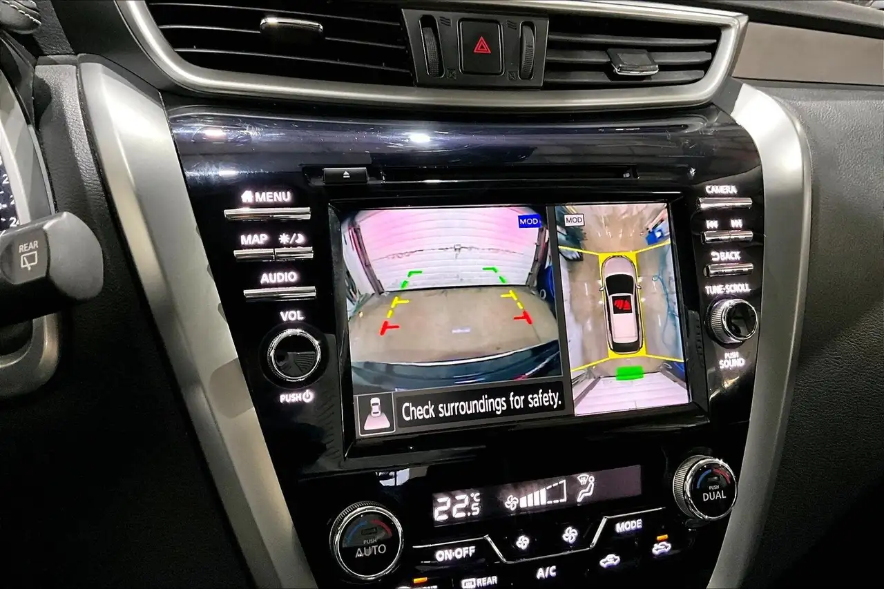 Nissan Murano снимка Nissan Murano