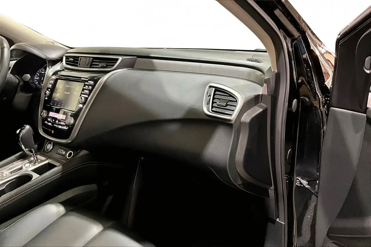 Nissan Murano снимка Nissan Murano
