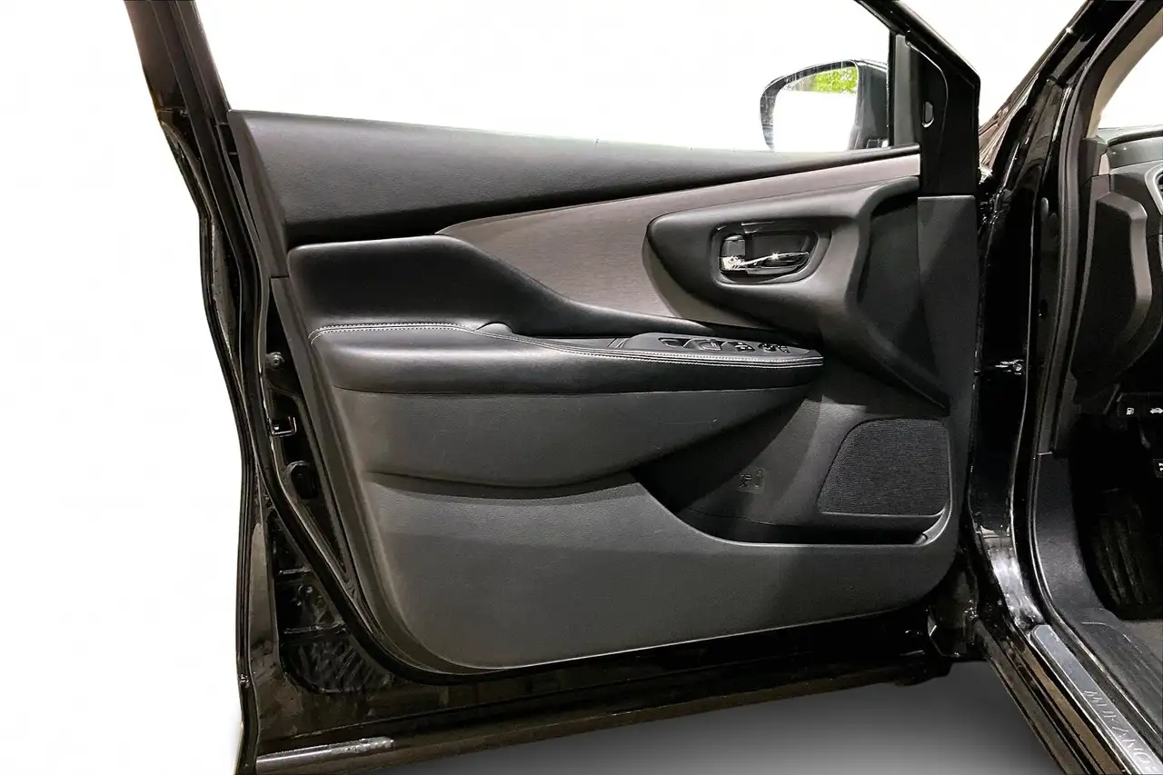 Nissan Murano снимка Nissan Murano