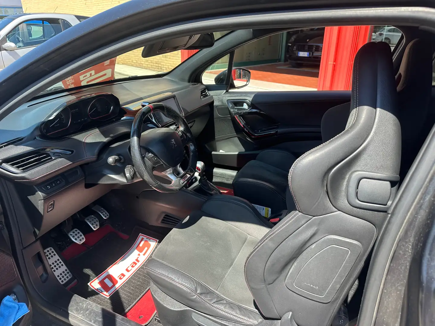 Peugeot 208 3p 1.6 thp Gti by Sport s Red - 2