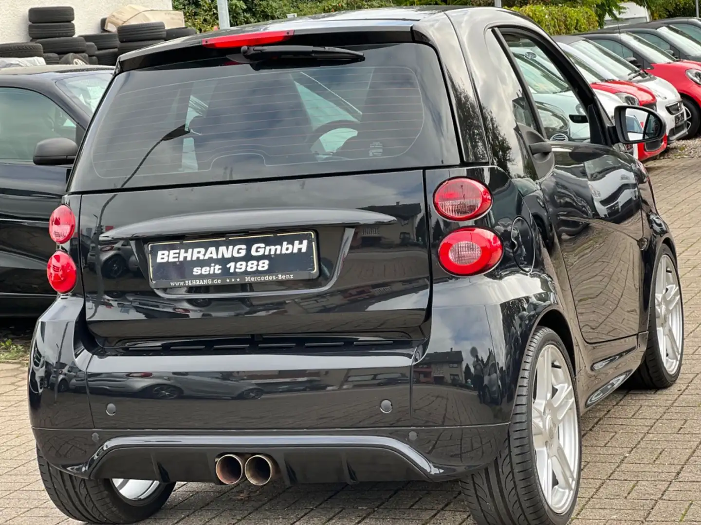 smart forTwo *PANO*KLIMA*NAVI Schwarz - 2