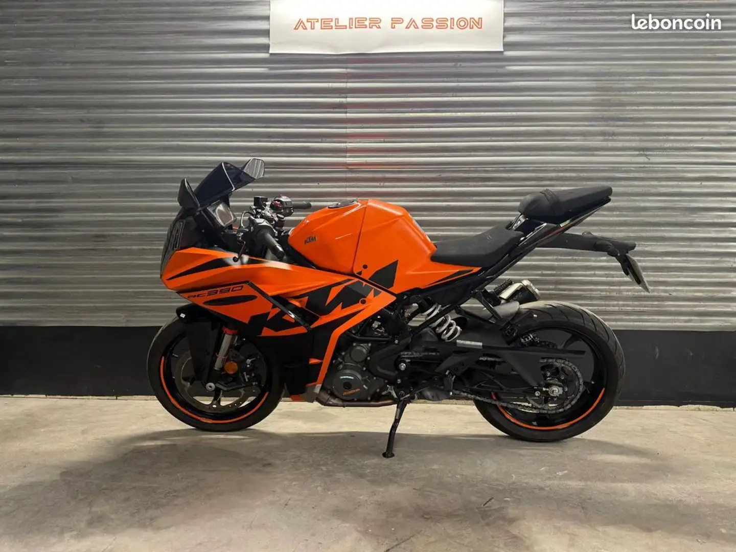 KTM RC 390 1200km révisée et garantie Or - 2
