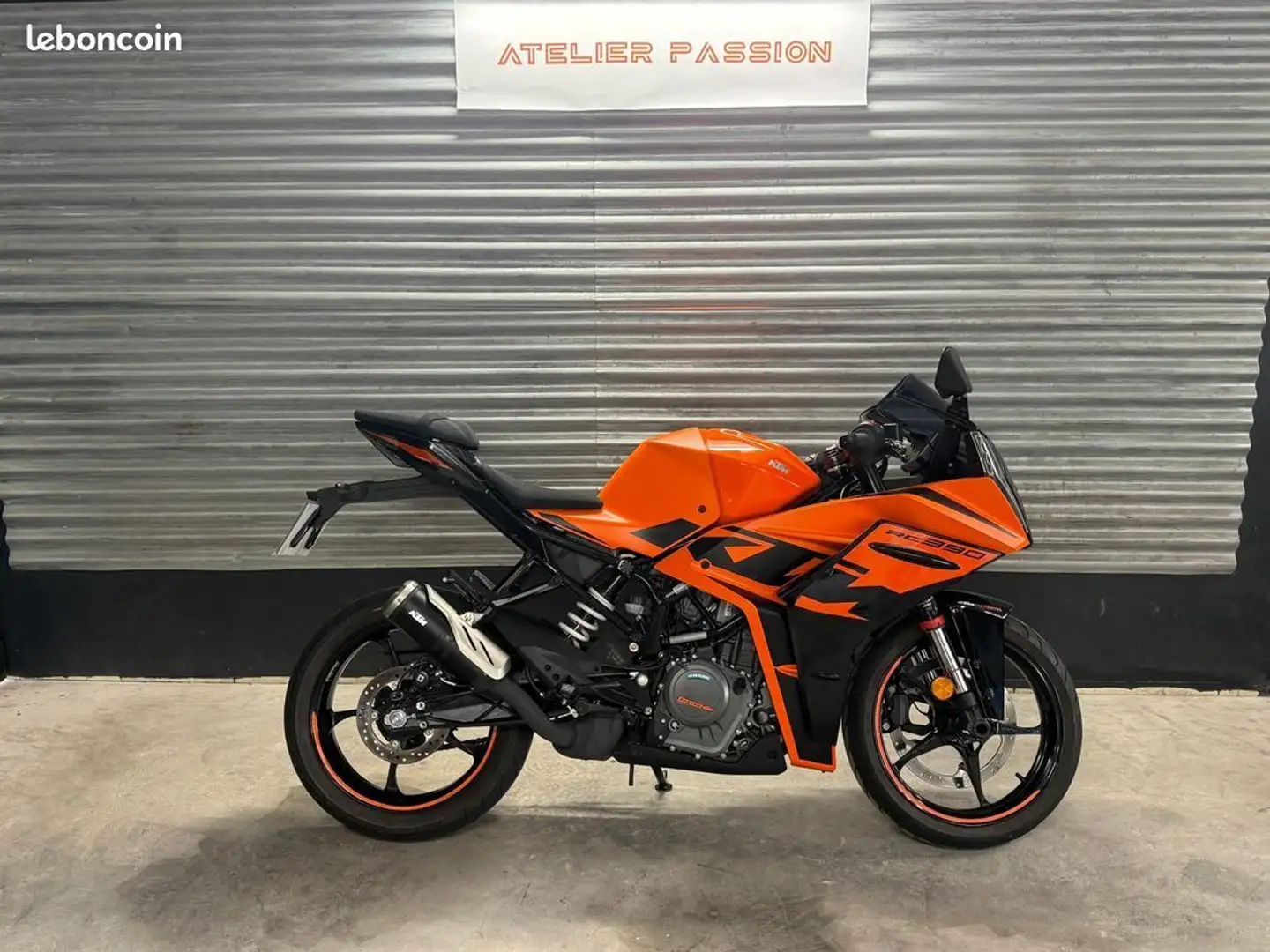KTM RC 390 1200km révisée et garantie Or - 1