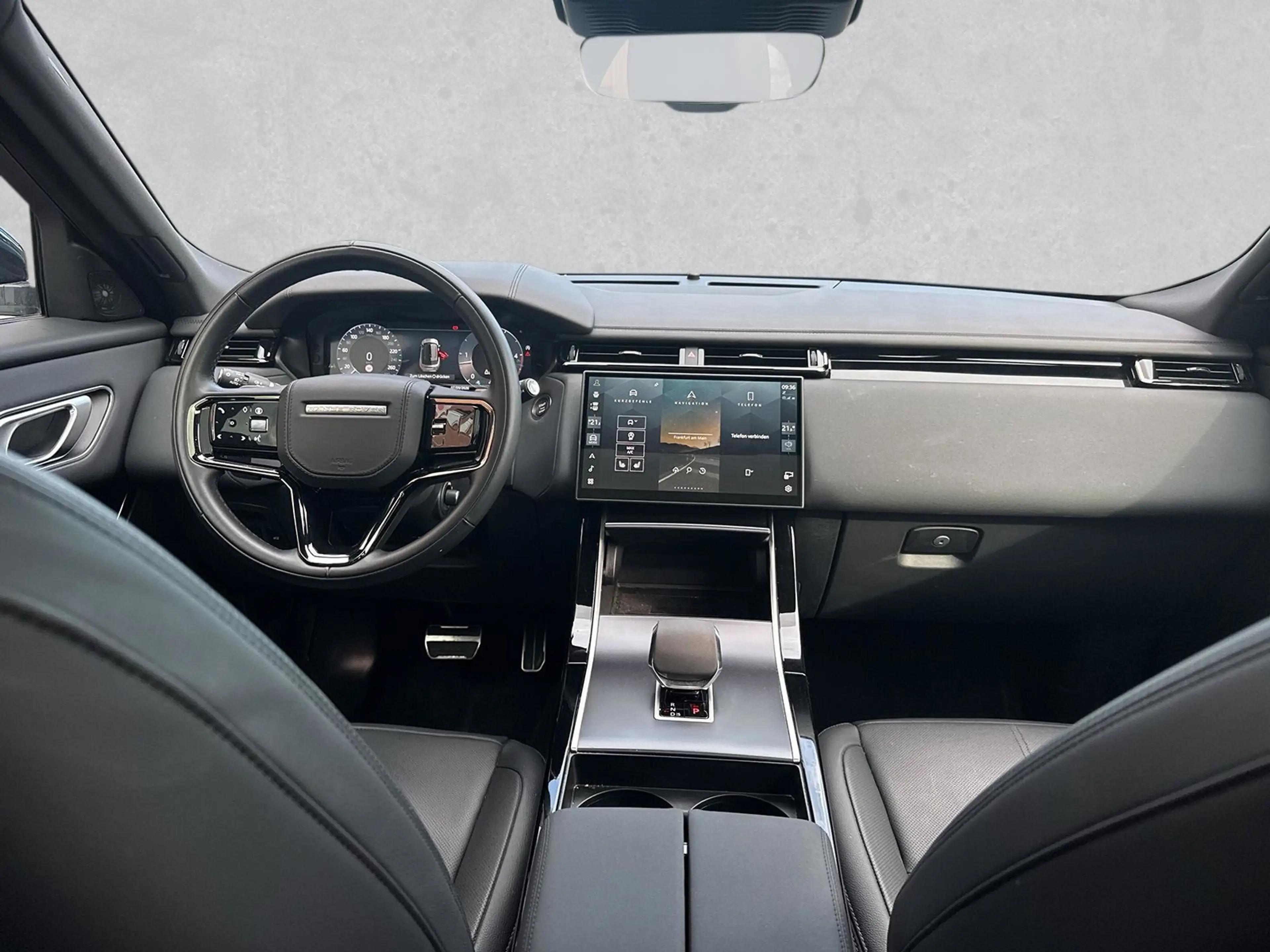 Land Rover Range Rover Velar D300 AWD Dynamic SE / Black Pa — photo 4