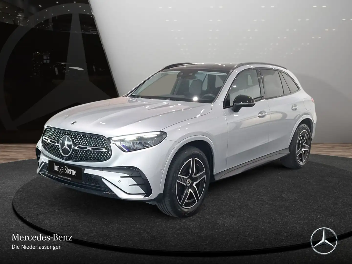 Mercedes-Benz GLC 300 de 4M AMG+NIGHT+PANO+360+AHK+BURMESTER+9G Silber - 2