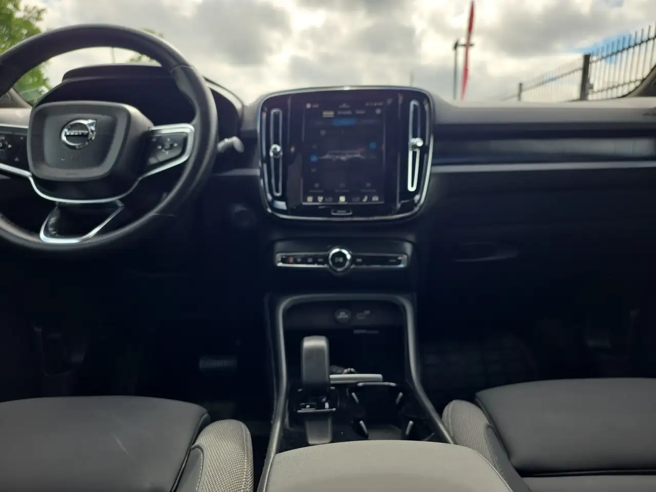 Volvo XC40 снимка Volvo XC40