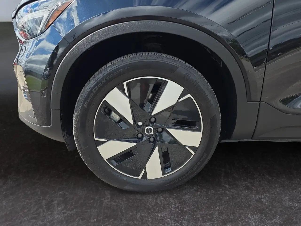 Volvo XC40 снимка Volvo XC40