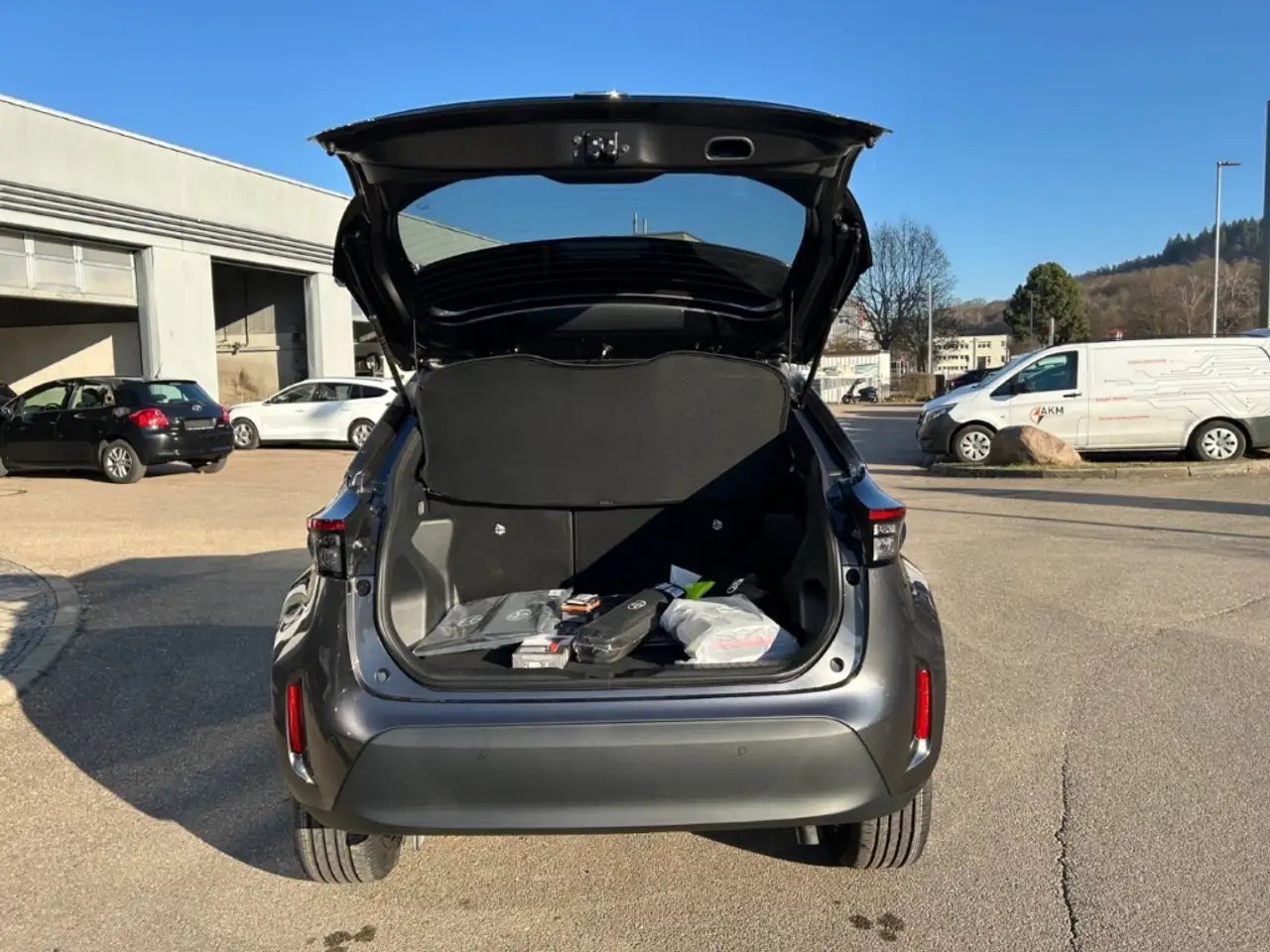 Toyota Yaris Cross 1,5l Teamplayer 4x2 Hybrid Safety + Winter 9