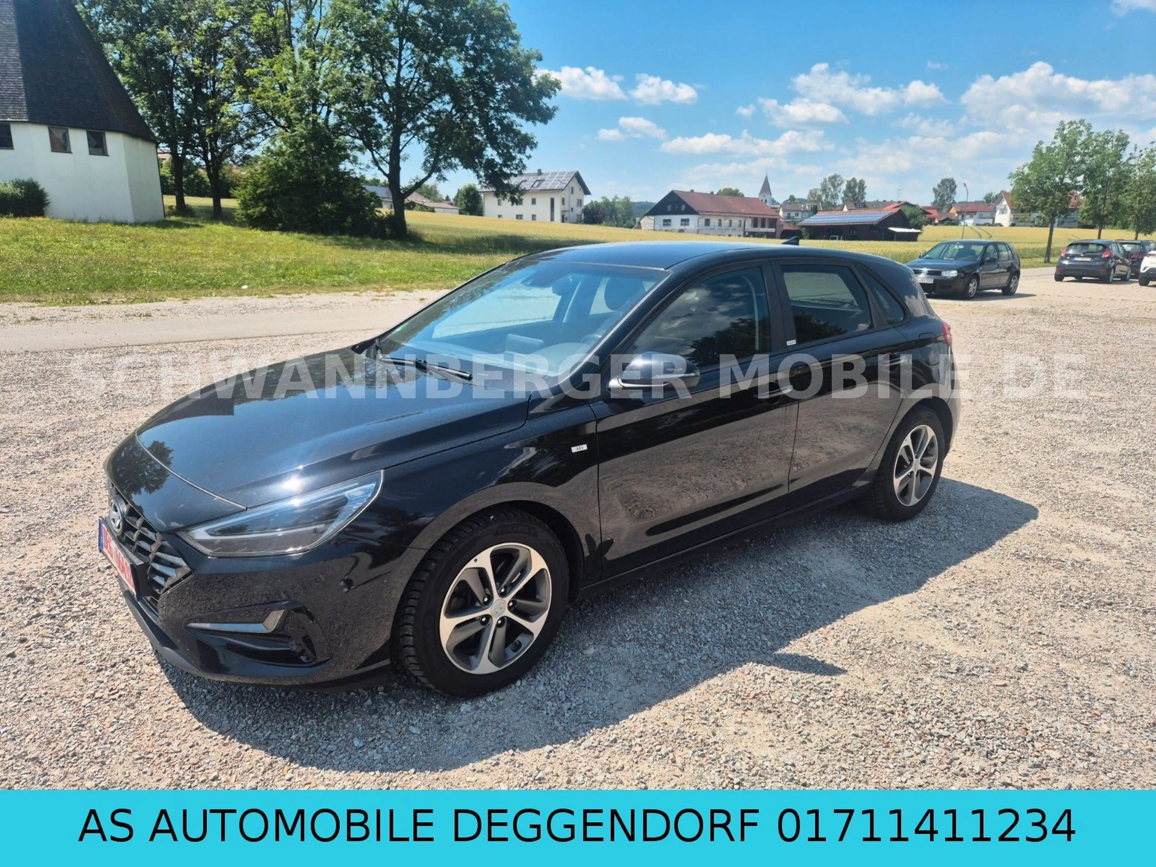 Hyundai i30 Intro Edition Mild-Hybrid — photo 13