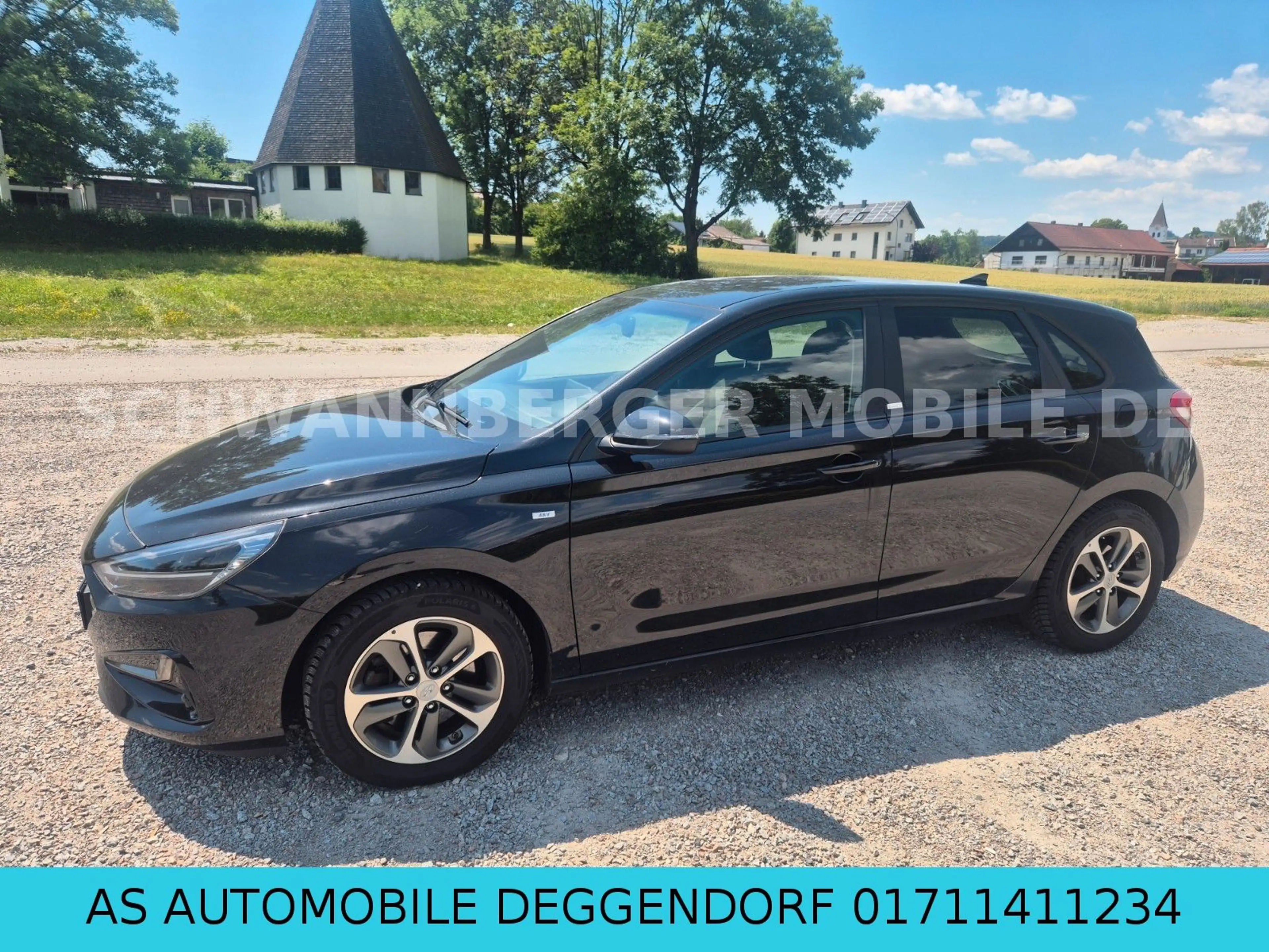 Hyundai i30 Intro Edition Mild-Hybrid — photo 8