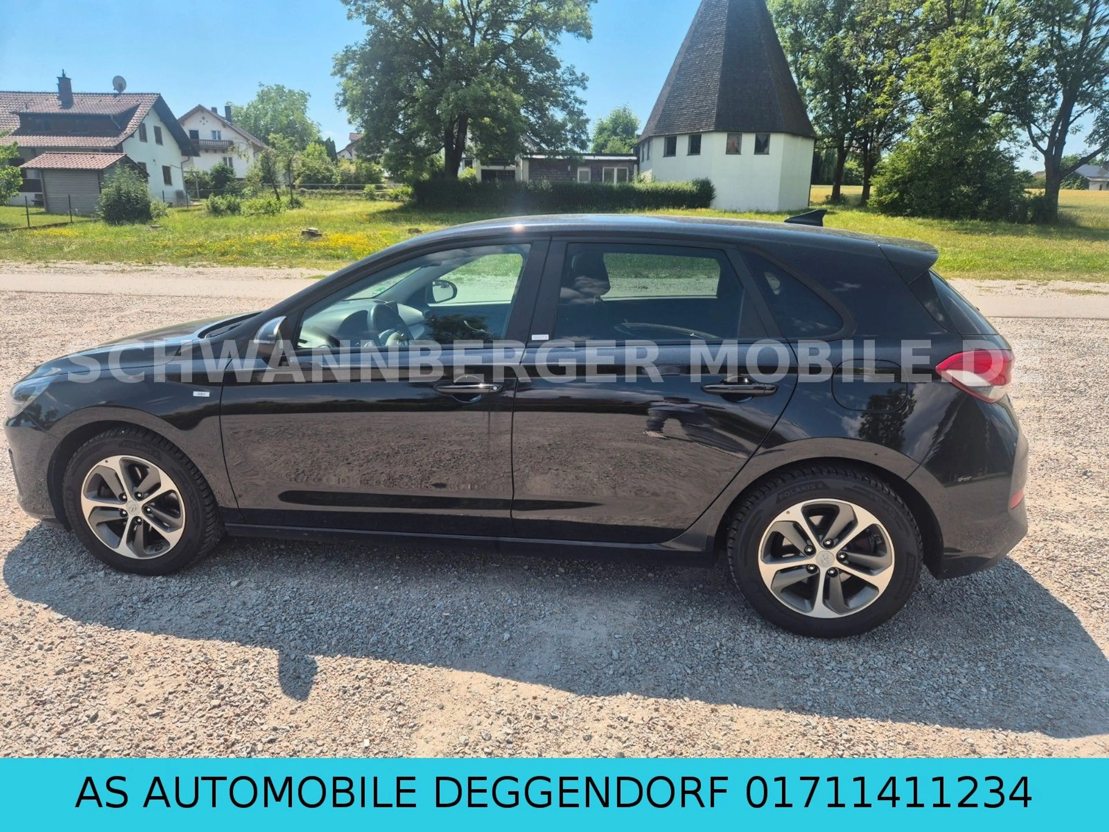 Hyundai i30 Intro Edition Mild-Hybrid — photo 10