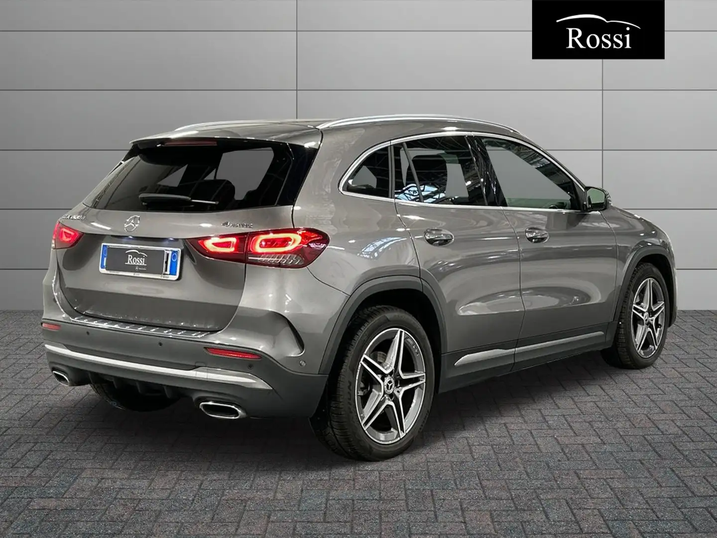 Mercedes-Benz GLA 200 d Premium 4matic auto Grau - 2