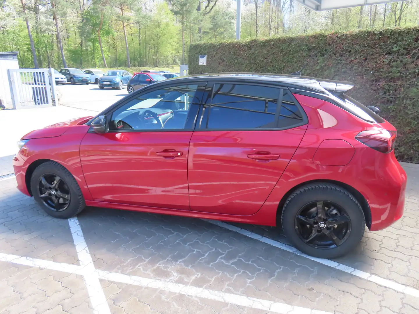 Opel Corsa GS Line 1,2 Turbo 74kW (100PS) Rot - 2