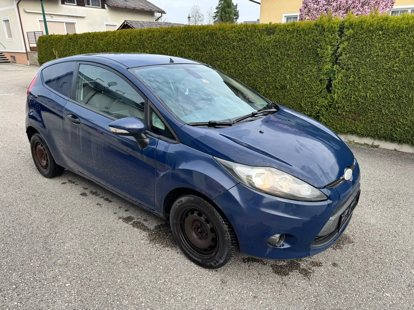 Ford Fiesta VAN Blau - 2