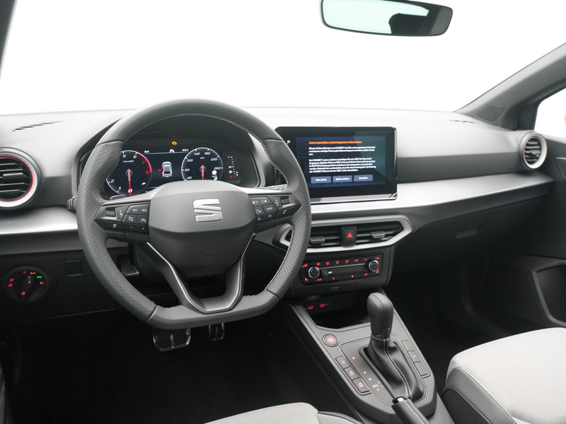 SEAT Ibiza FR Black Edition LED KAM KEYLESS ACC — photo 8