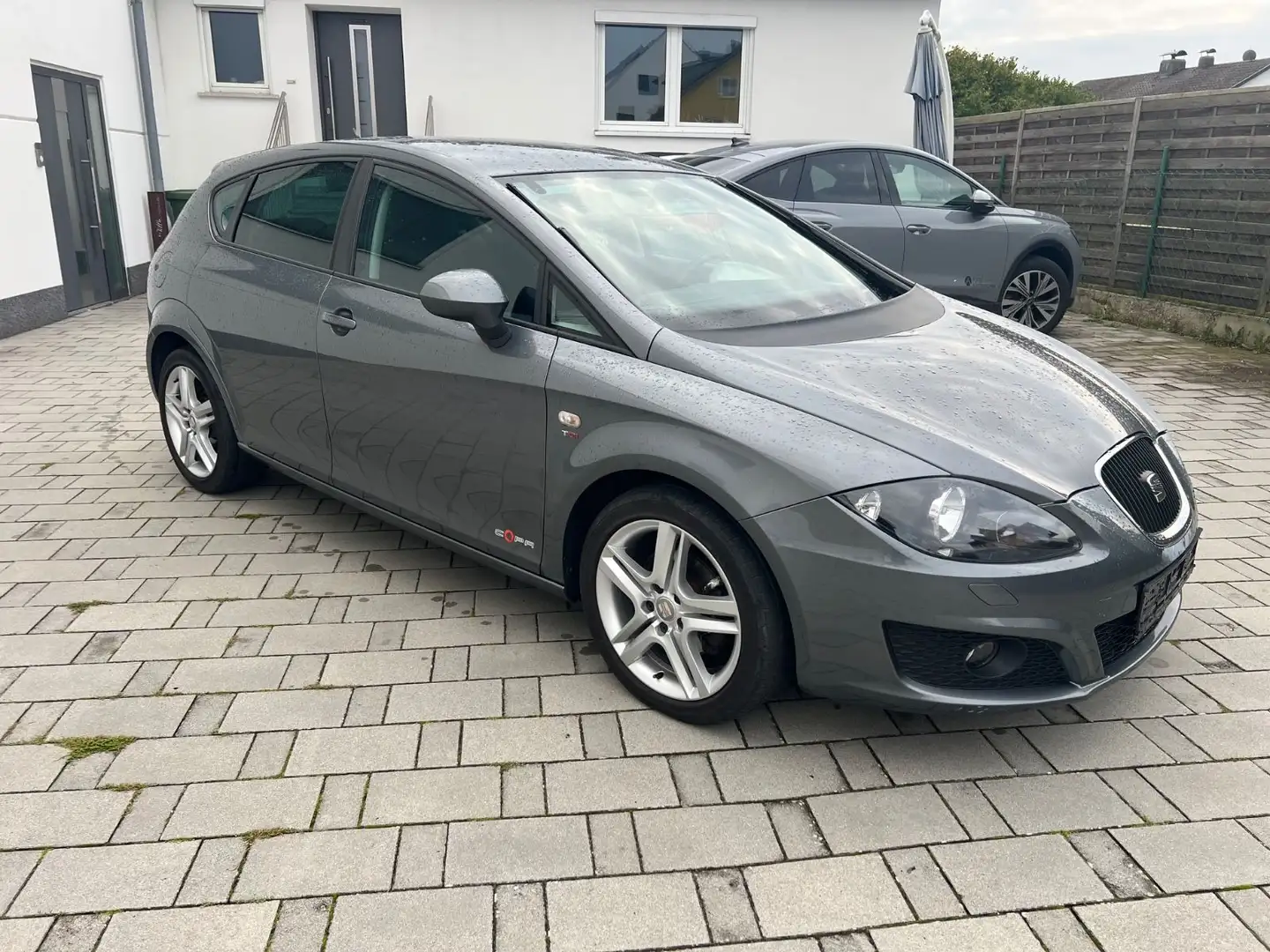 SEAT Leon Style Copa Klima SHZ Navi Alu Grau - 2